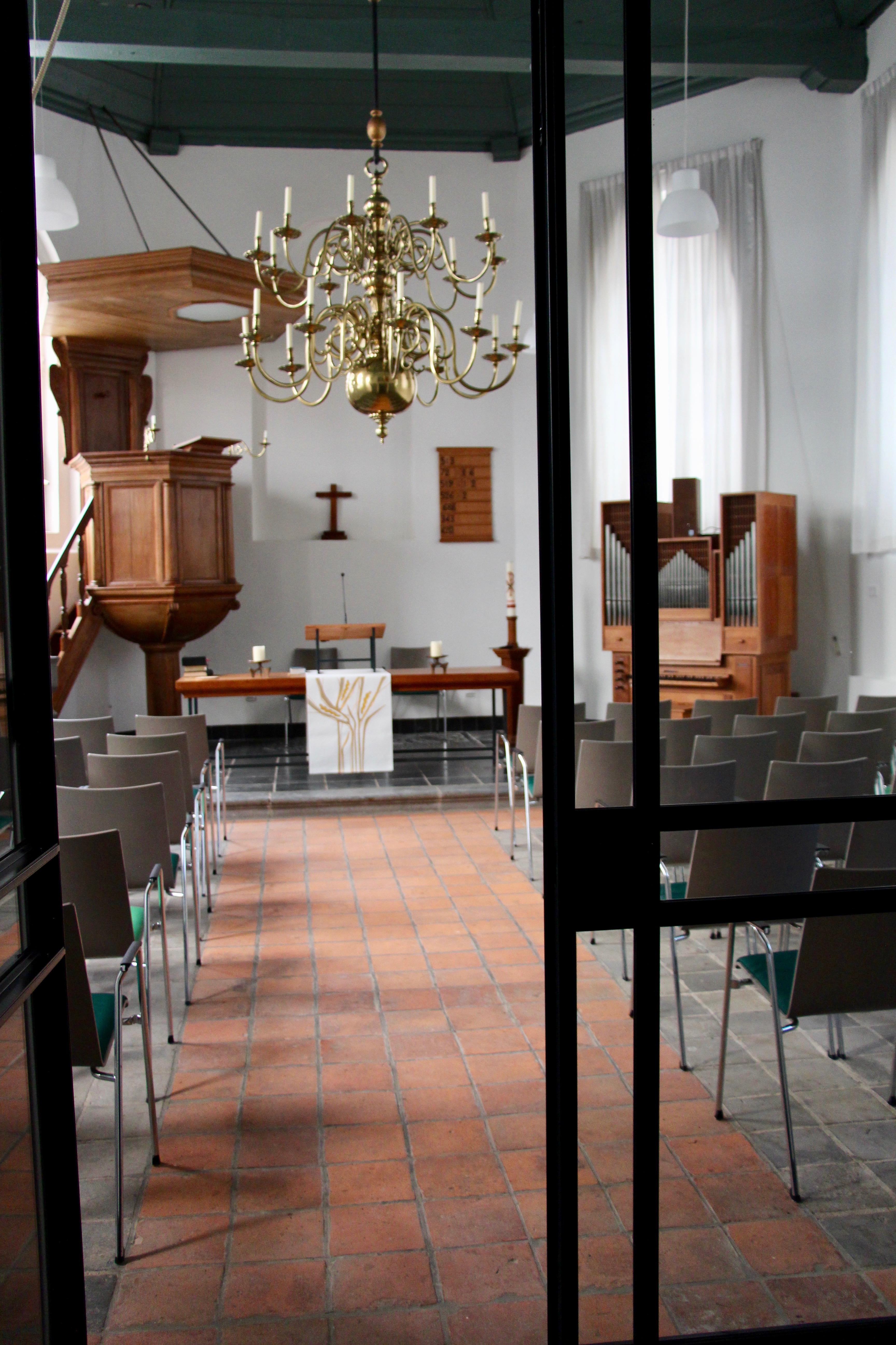 Open kerk' geniet warme belangstelling van het dorp!