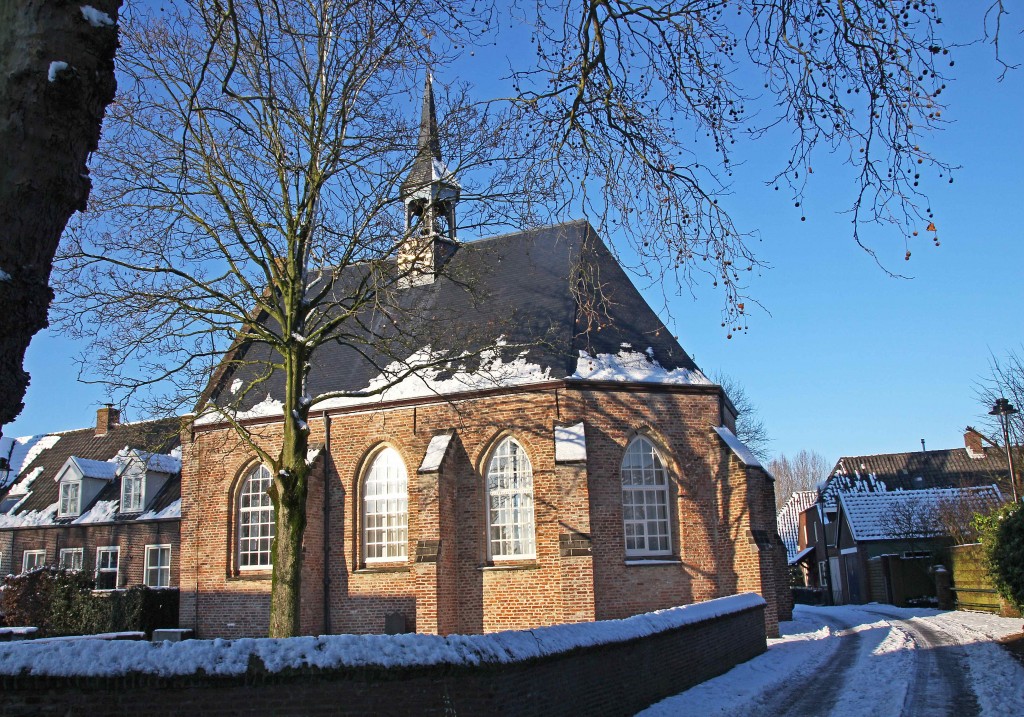 Kerk sneeuw